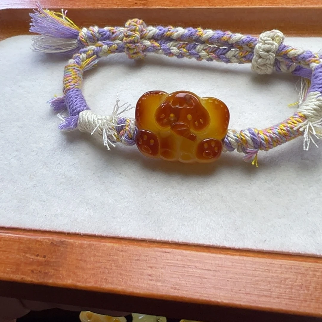 未镶嵌吊坠(不含链)琥珀