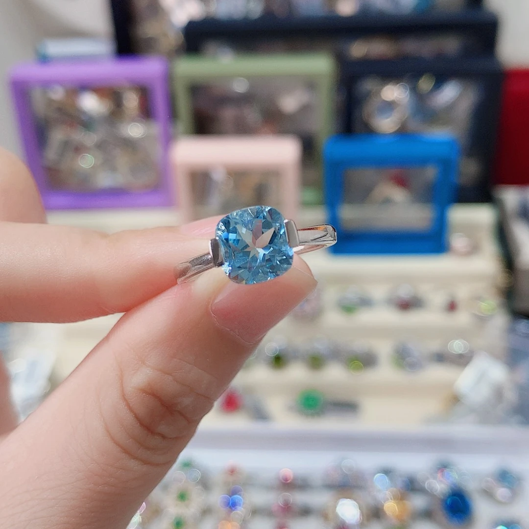 银S925镶嵌戒指托帕石