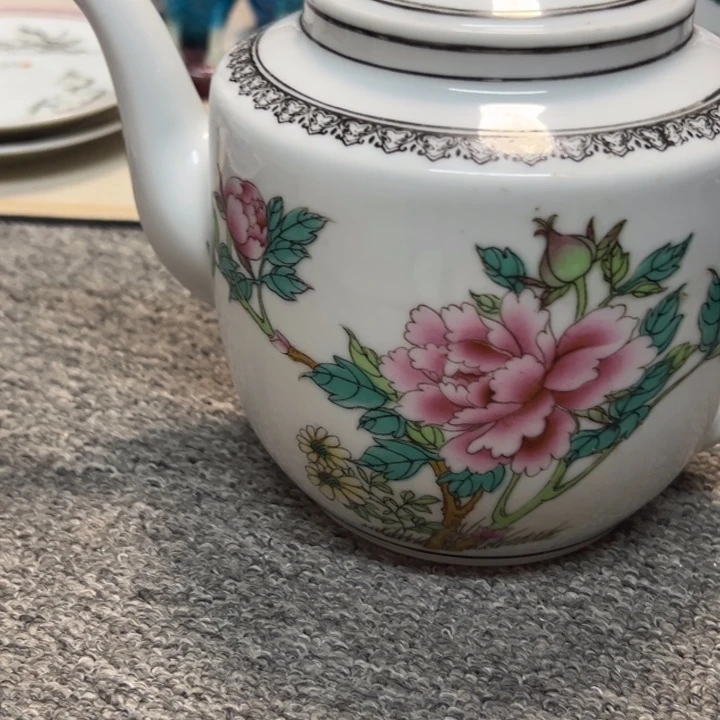 用***9茶壶景德镇陶瓷粉彩茶壶