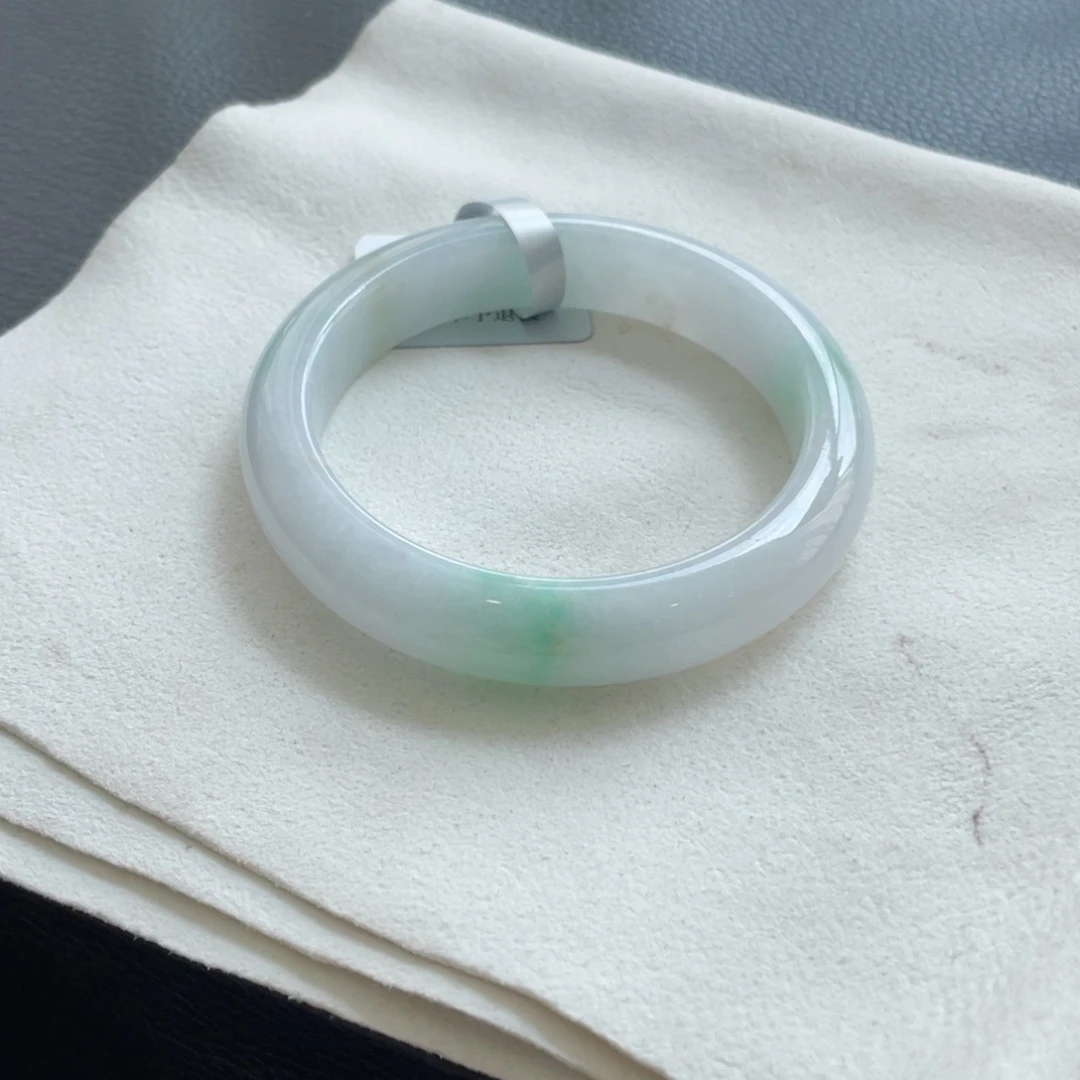 翡翠未镶嵌手镯纹55