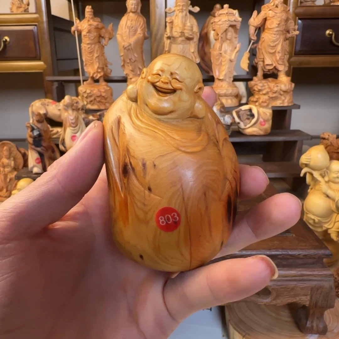 崖柏小木匠艺雕一物一拍