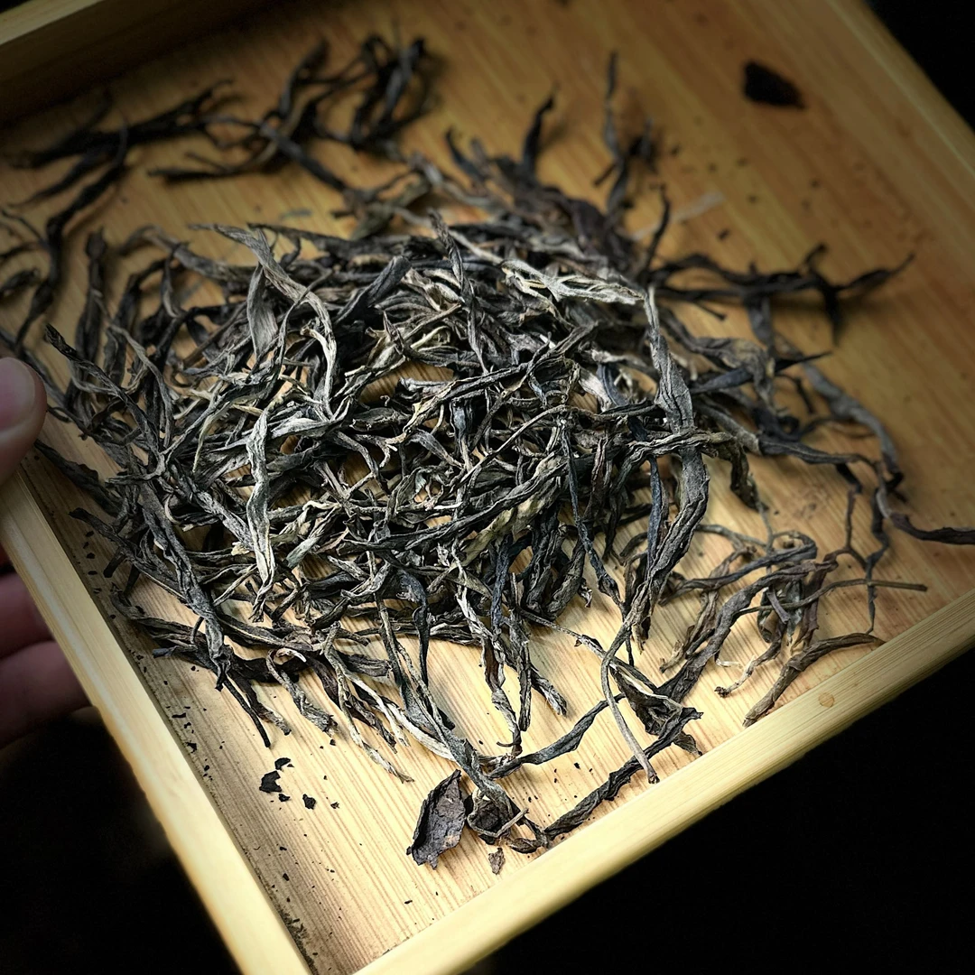 【晶晶严选】2020年 弯弓古树散料 生茶 100g