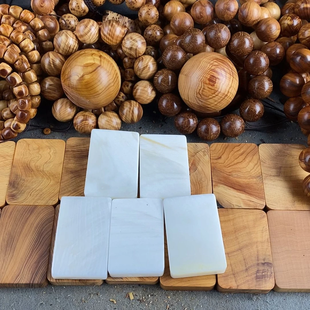 柏木（崖柏）其他黑**头