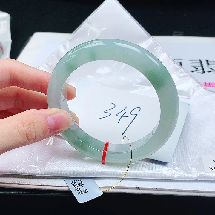 翡翠手镯未镶嵌缅甸天然a货手镯56+