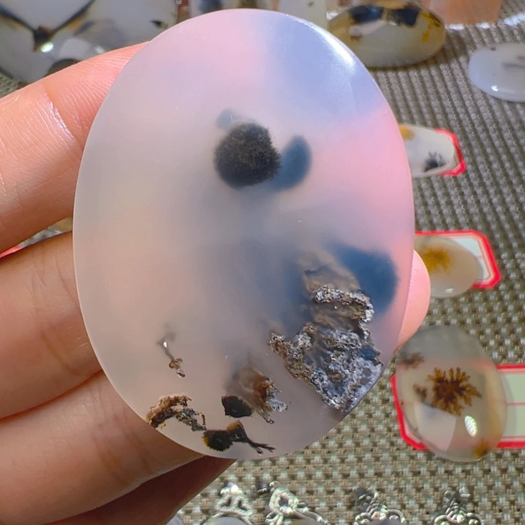 玛瑙/玉髓颈饰合金