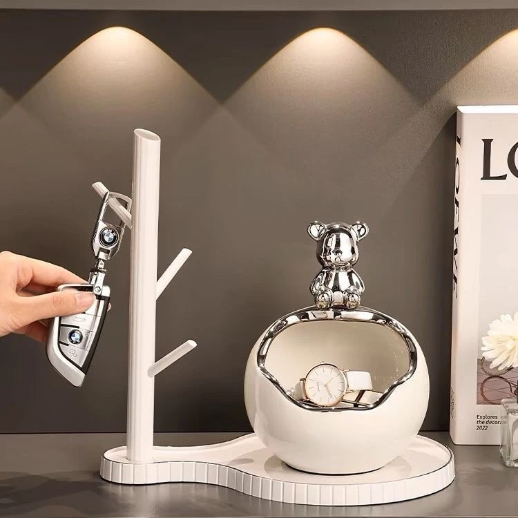 轻奢高档入户门口玄关放钥匙置物架收纳摆件陶瓷鞋柜可爱小熊装饰