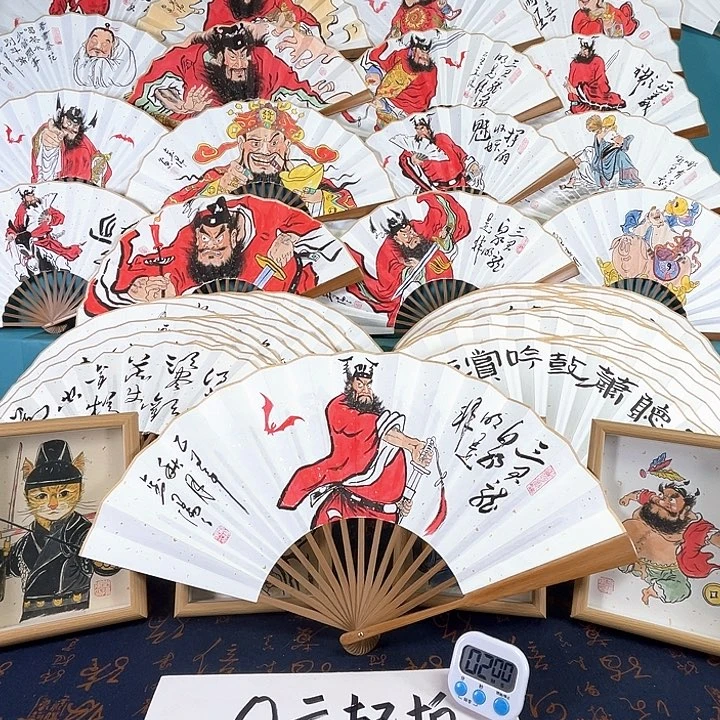 用***8国画10寸手绘折扇