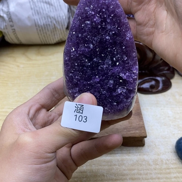 水晶大型摆件（非配饰）未镶嵌