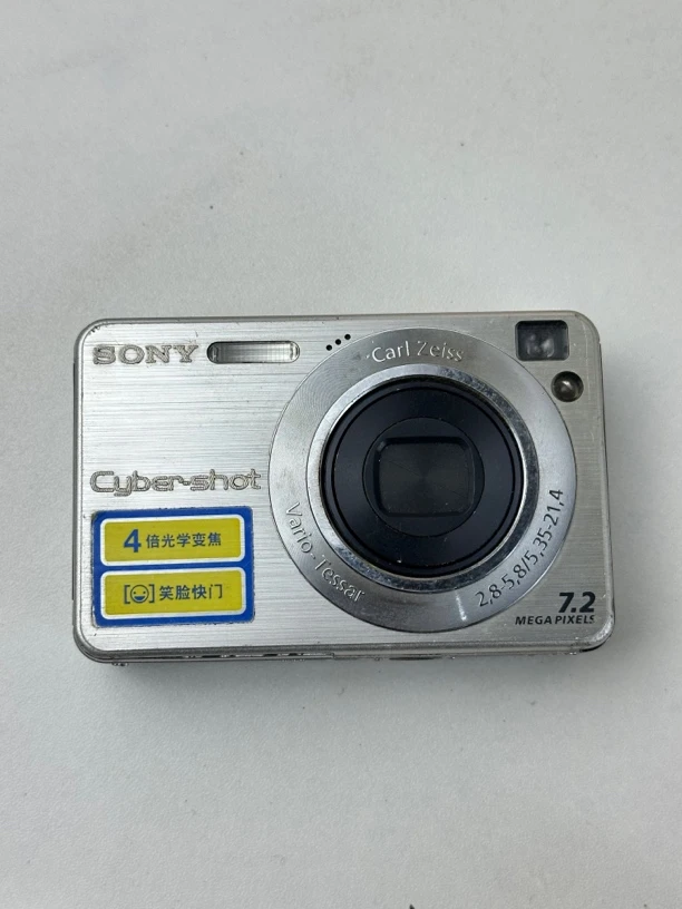 9新 Sony/索尼 索尼w110 720w像素4倍光学变焦福利机下单no退no换