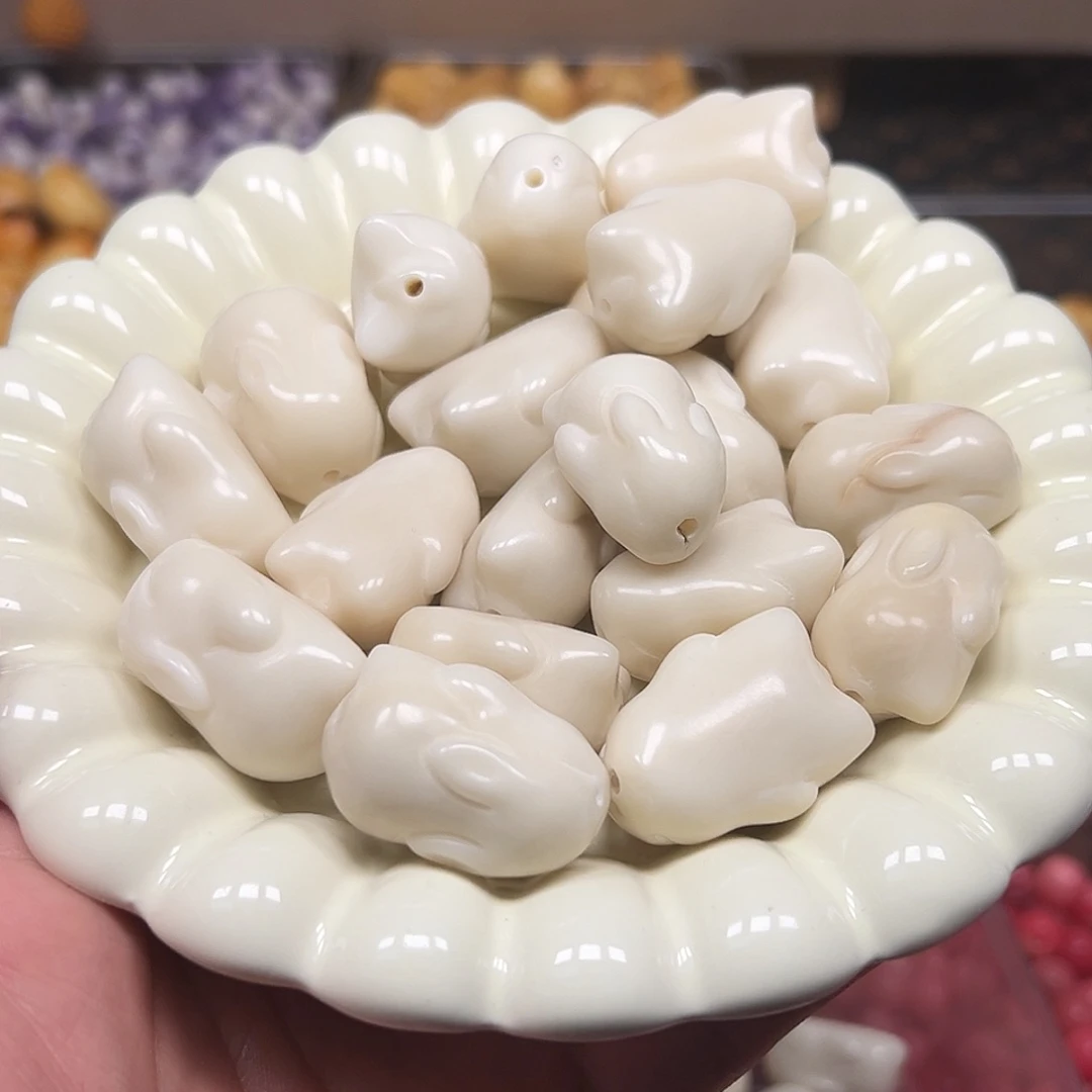 菩提根/象牙果手串3颗趴趴兔有裂