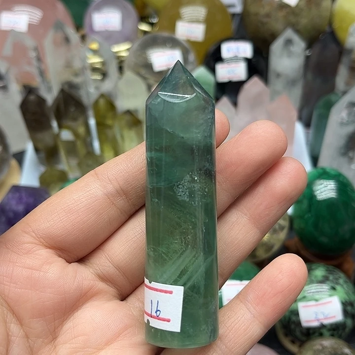 未镶嵌80克萤石柱萤石