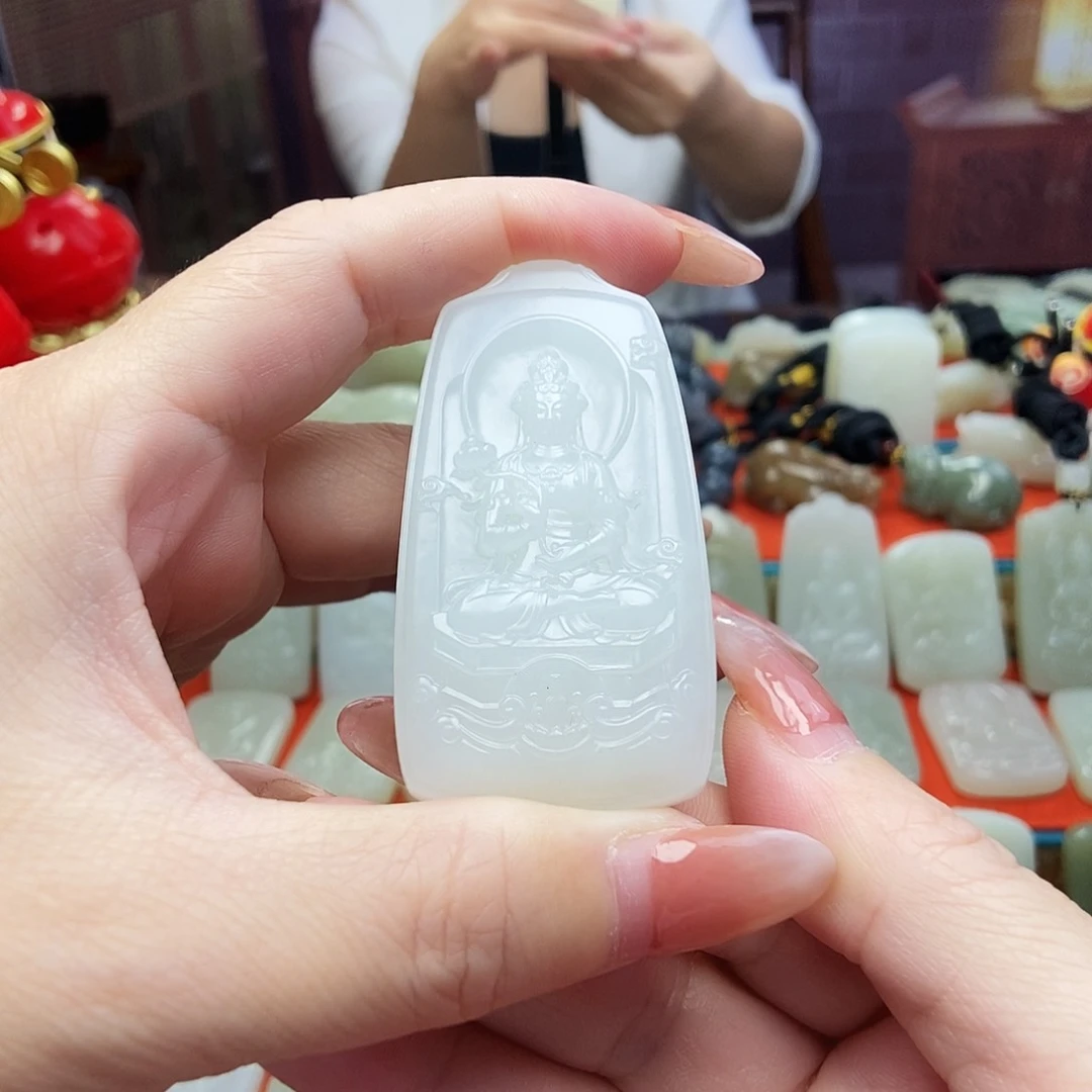 颈饰未镶嵌和田玉优****行