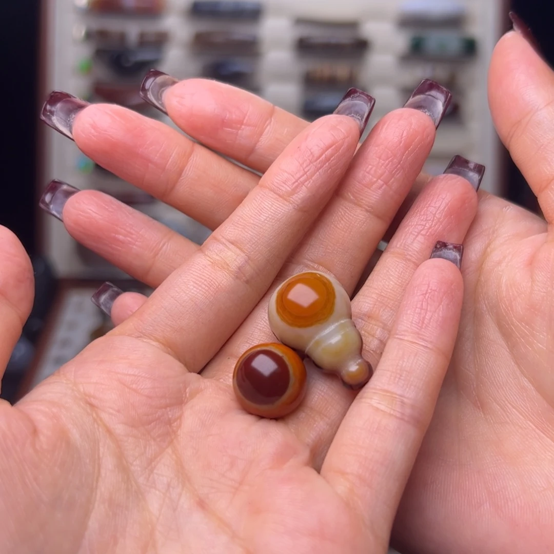 浪***鯊玛瑙/玉髓未镶嵌颈饰