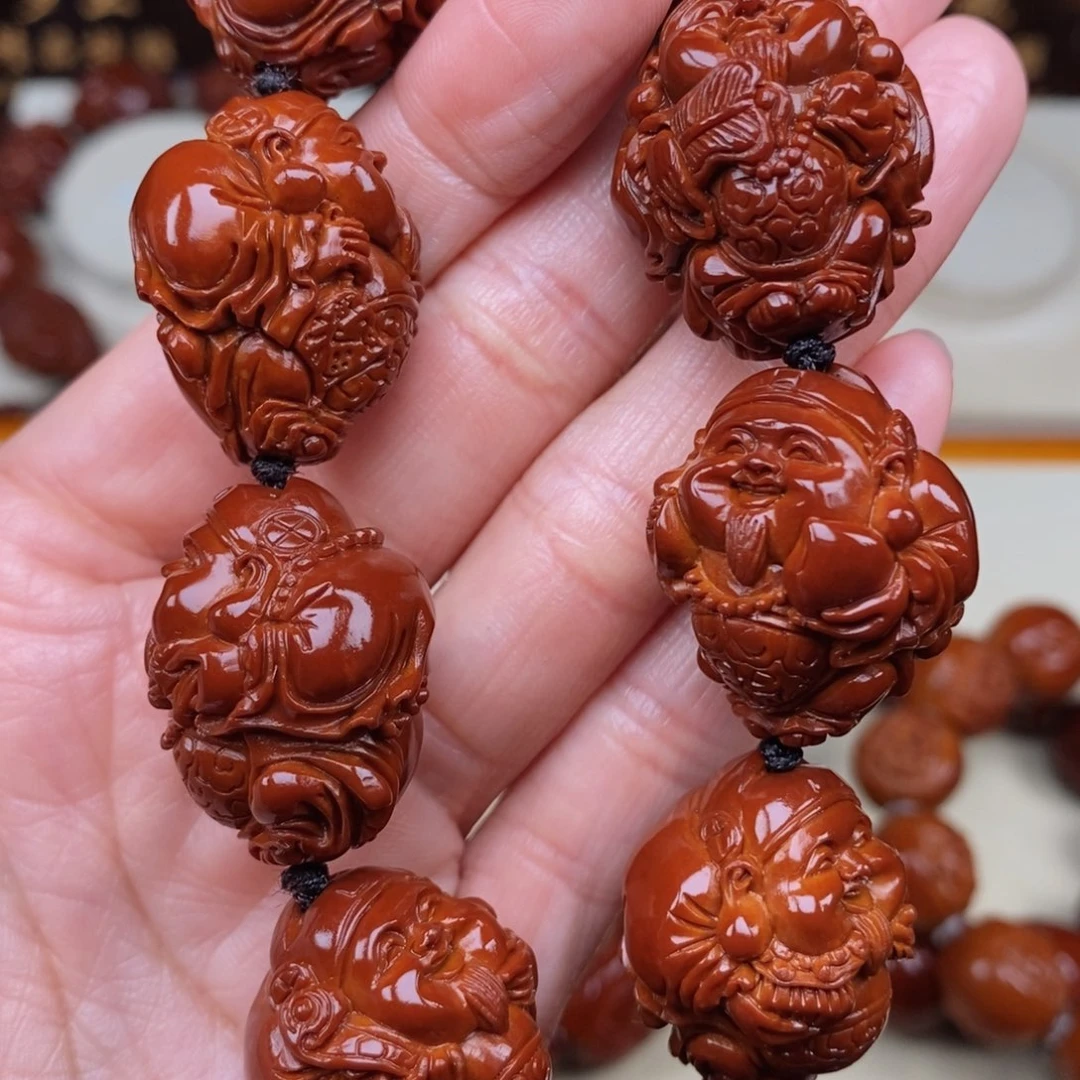 橄榄核吊坠财神，