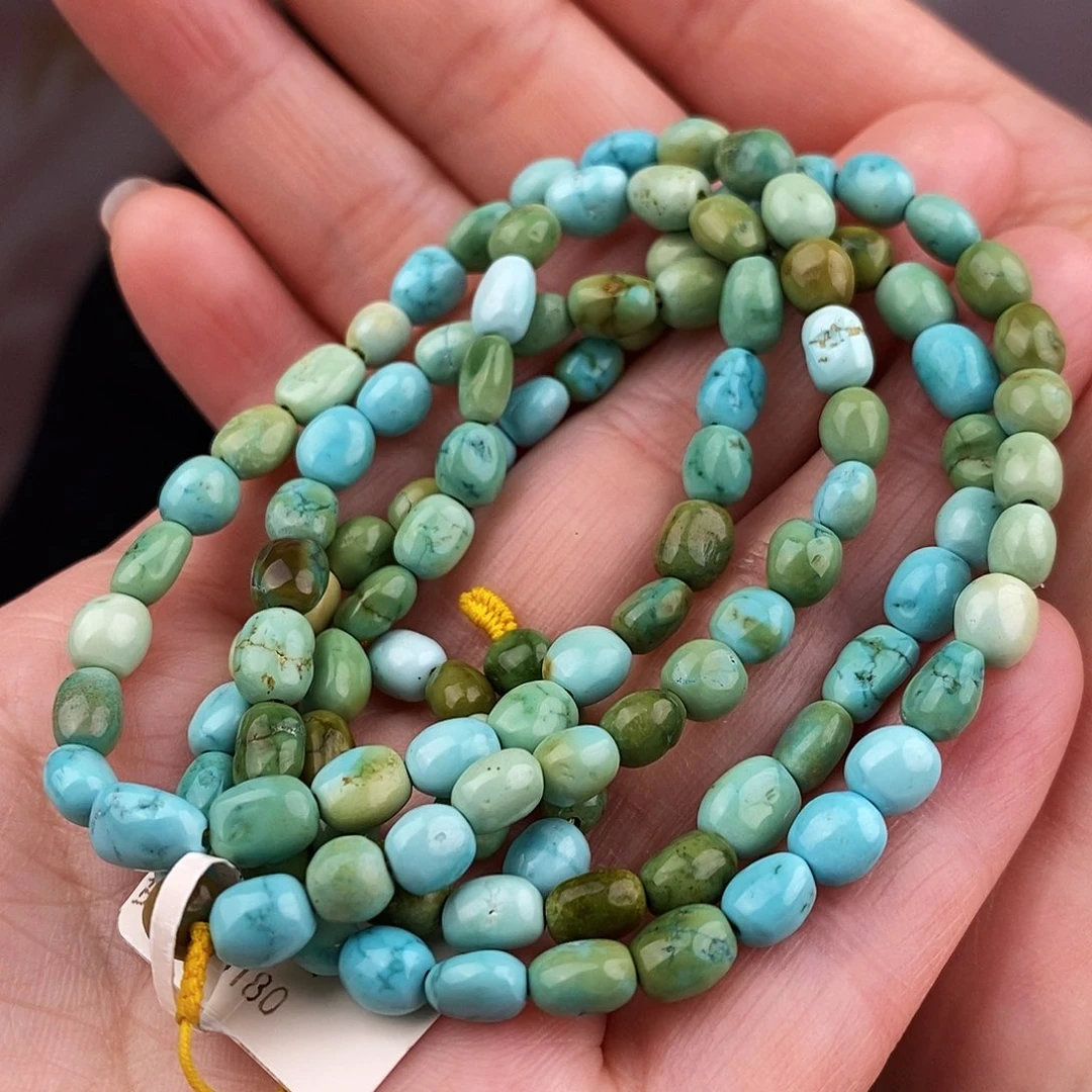 绿松石未镶嵌原矿