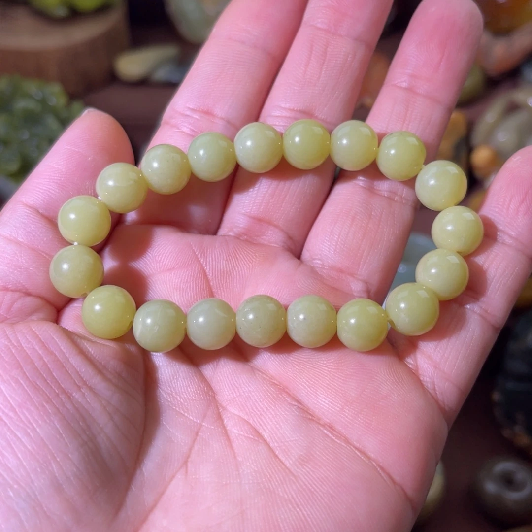 魔***闰蛇纹石玉未镶嵌颈饰