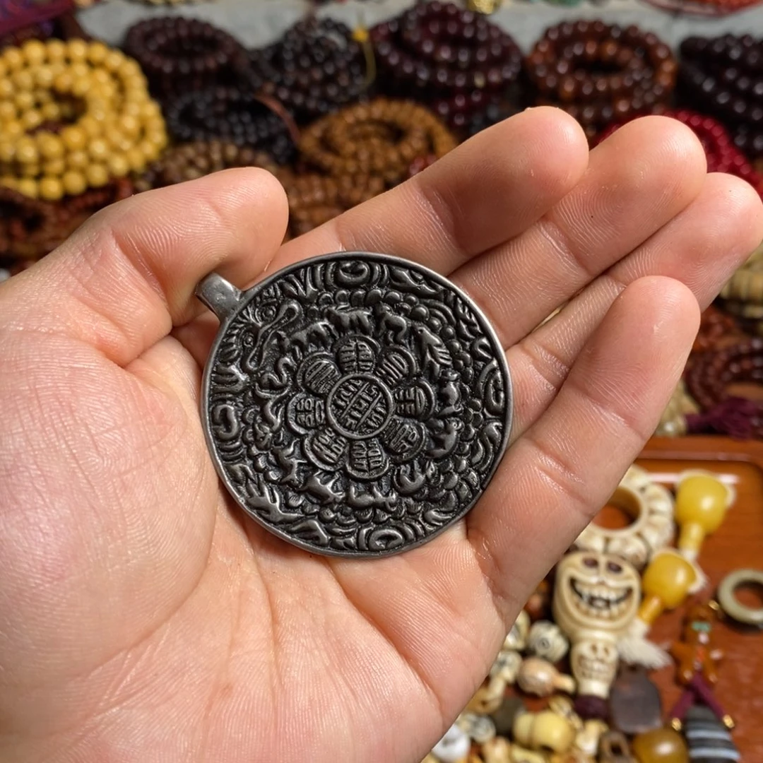 珍***生风风光光的娶了一个人