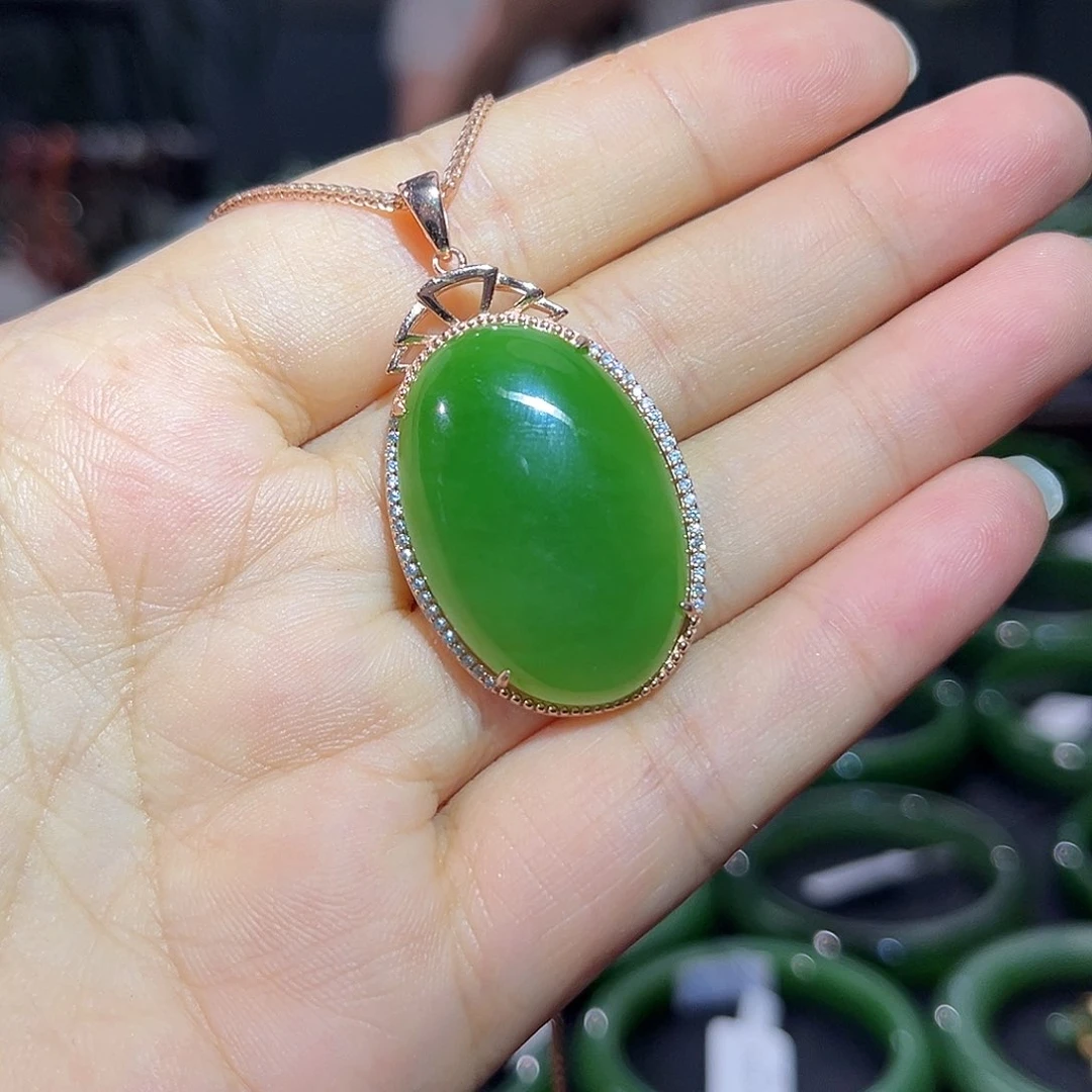 和田玉（糖玉）银S925镶嵌吊坠(赠链)