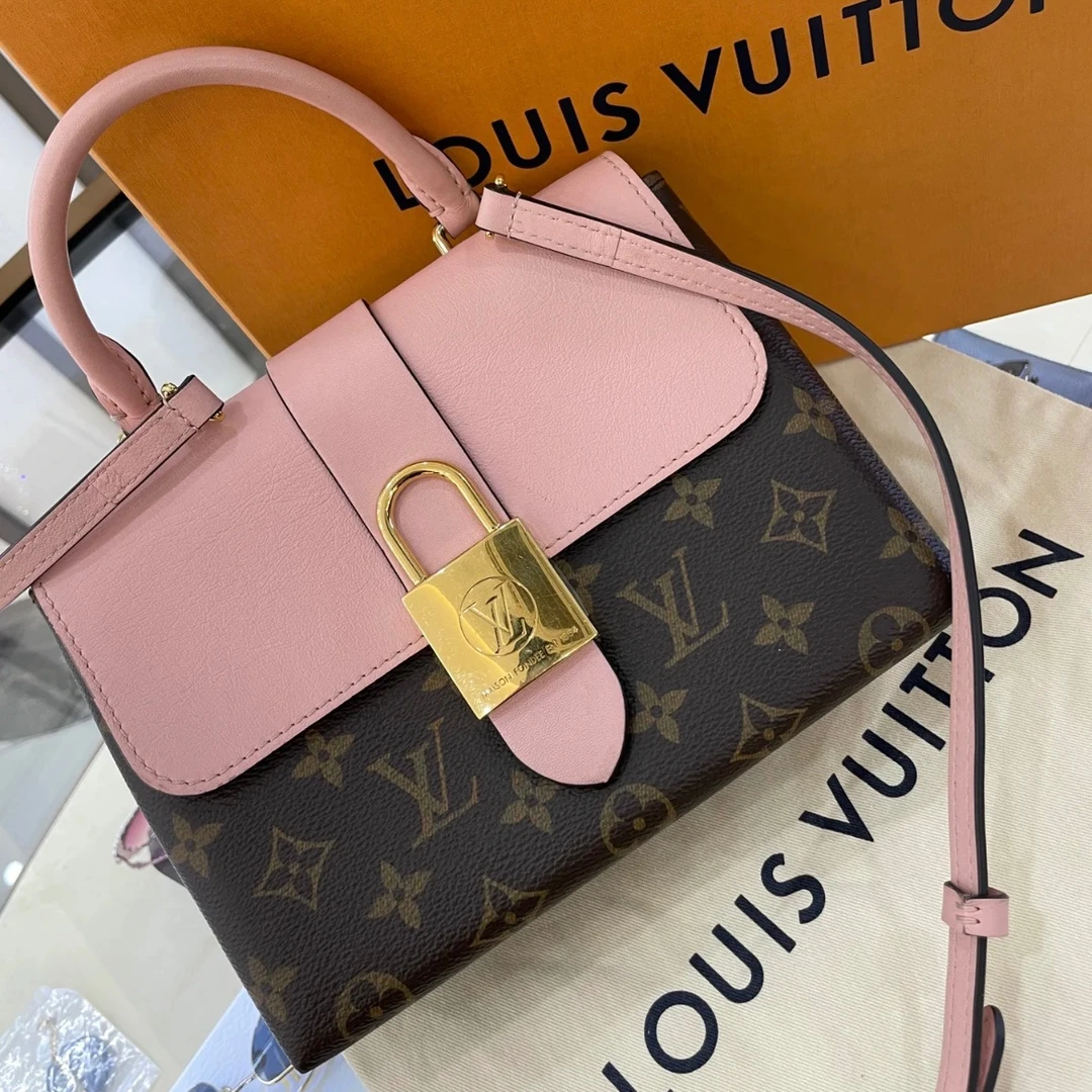 95新 LouisVuitton/路易威登 7姐专场/粉色 lock bb 斜挎包
