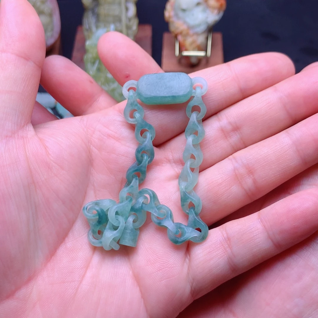 定制翡翠未镶嵌日*手链