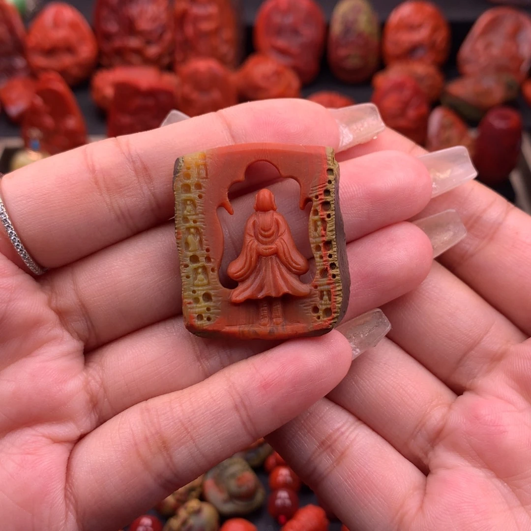 南红玛瑙南红川料原矿无相吊坠30mm➕未镶嵌