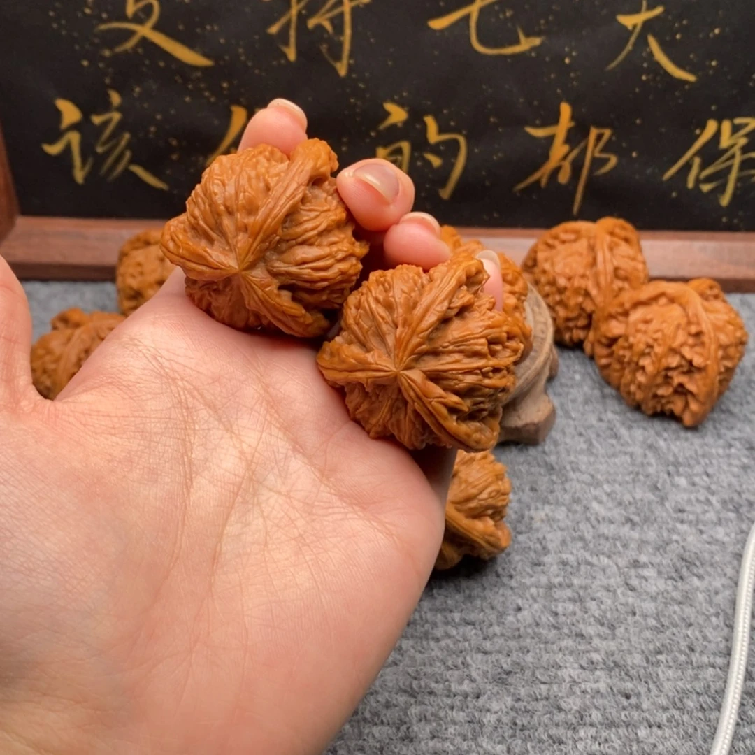 【闪购商品】吊坠文玩核桃一**楼