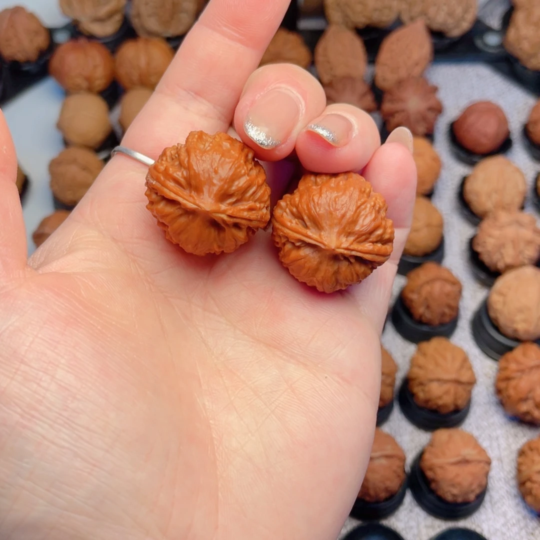 淡***切文玩核桃把件小红莲