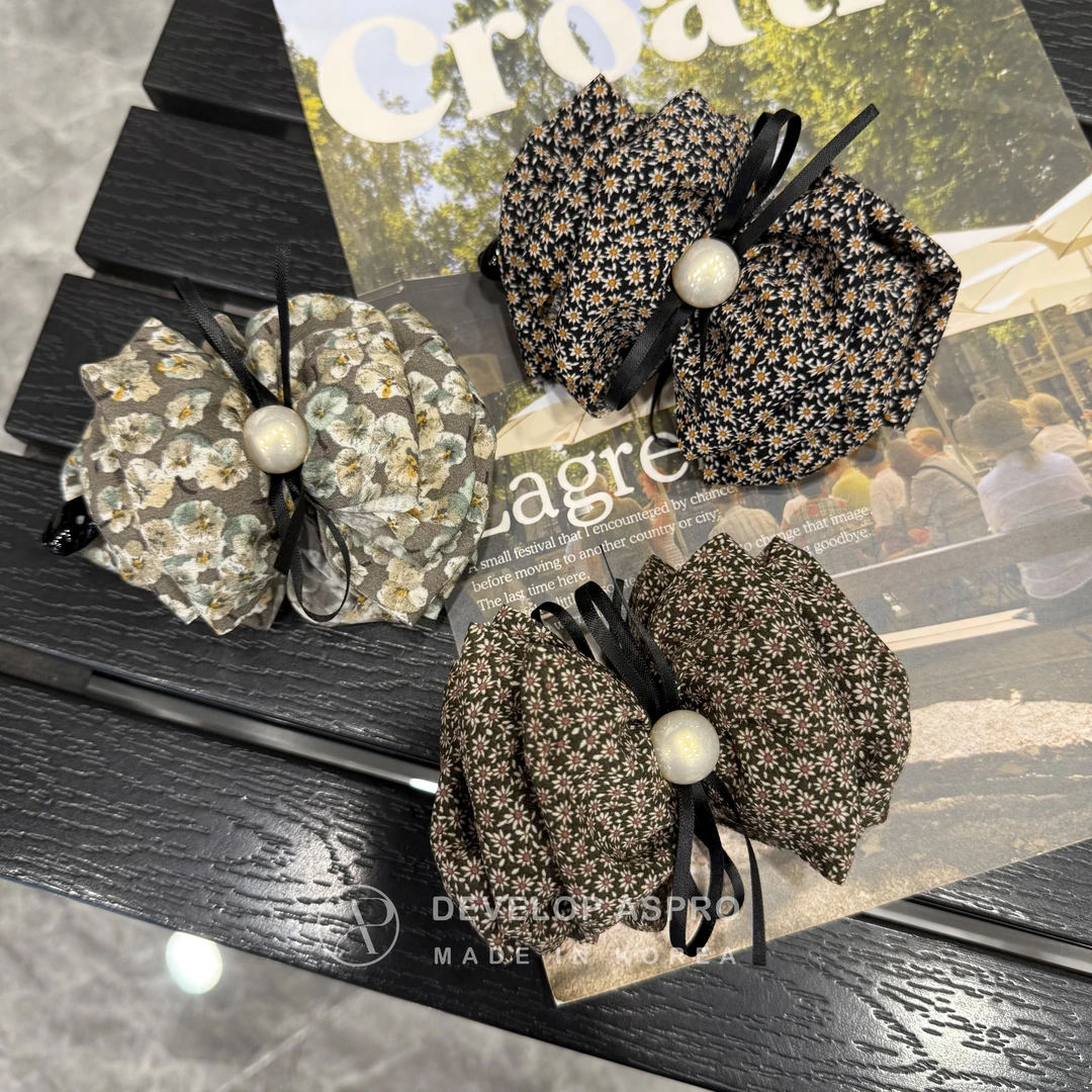 【现货 韩国手工原创】韩国新款上新正品爆款减龄香蕉夹E3-4-XP256