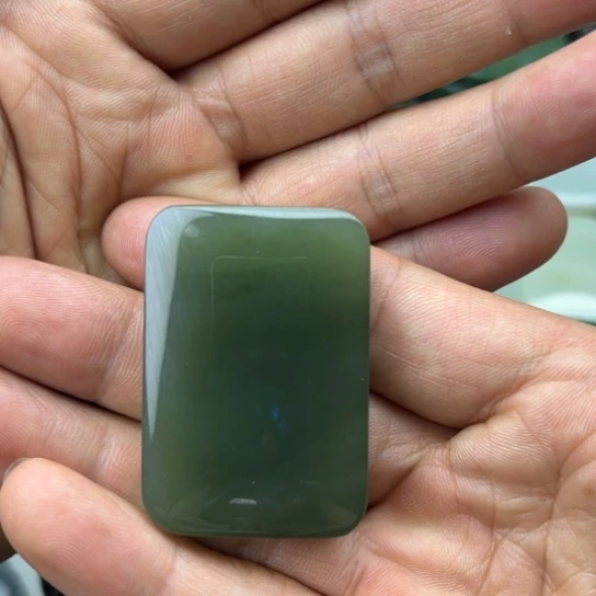 和田玉未镶嵌珠宝半成品