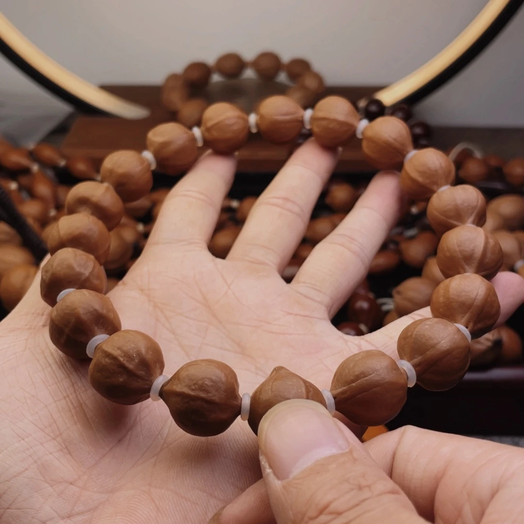 橄榄核手串/手链17尺寸手持18颗籽百年老树铁核蜜桃臀精品