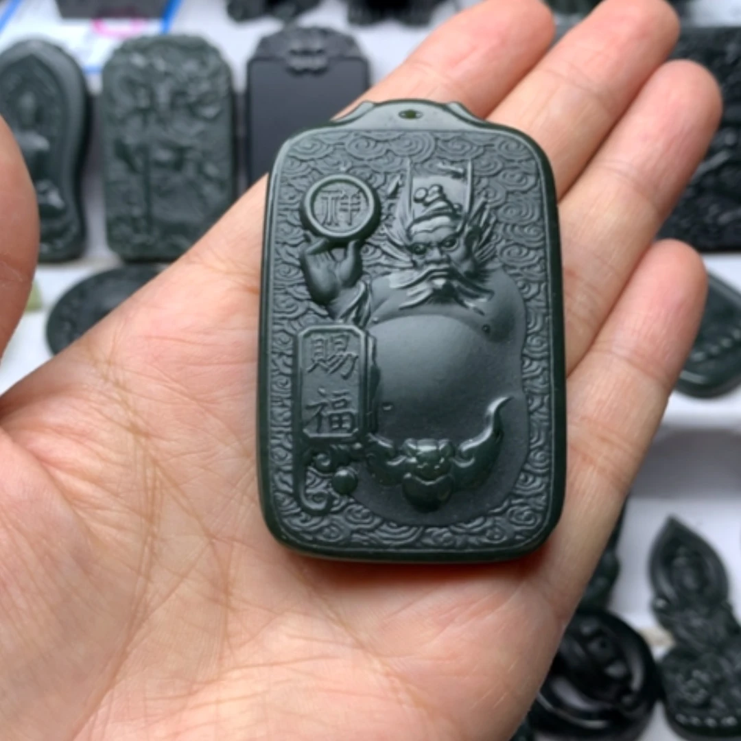 【闪购商品】颈饰未镶嵌透闪石质玉