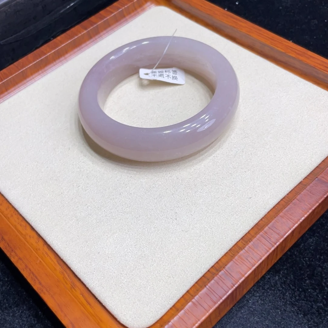 石英质玉手镯未镶嵌李*淑