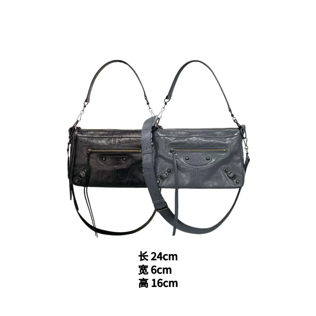 072 & RICE【机车包】简约时尚头层牛皮斜跨包 XZZ47113