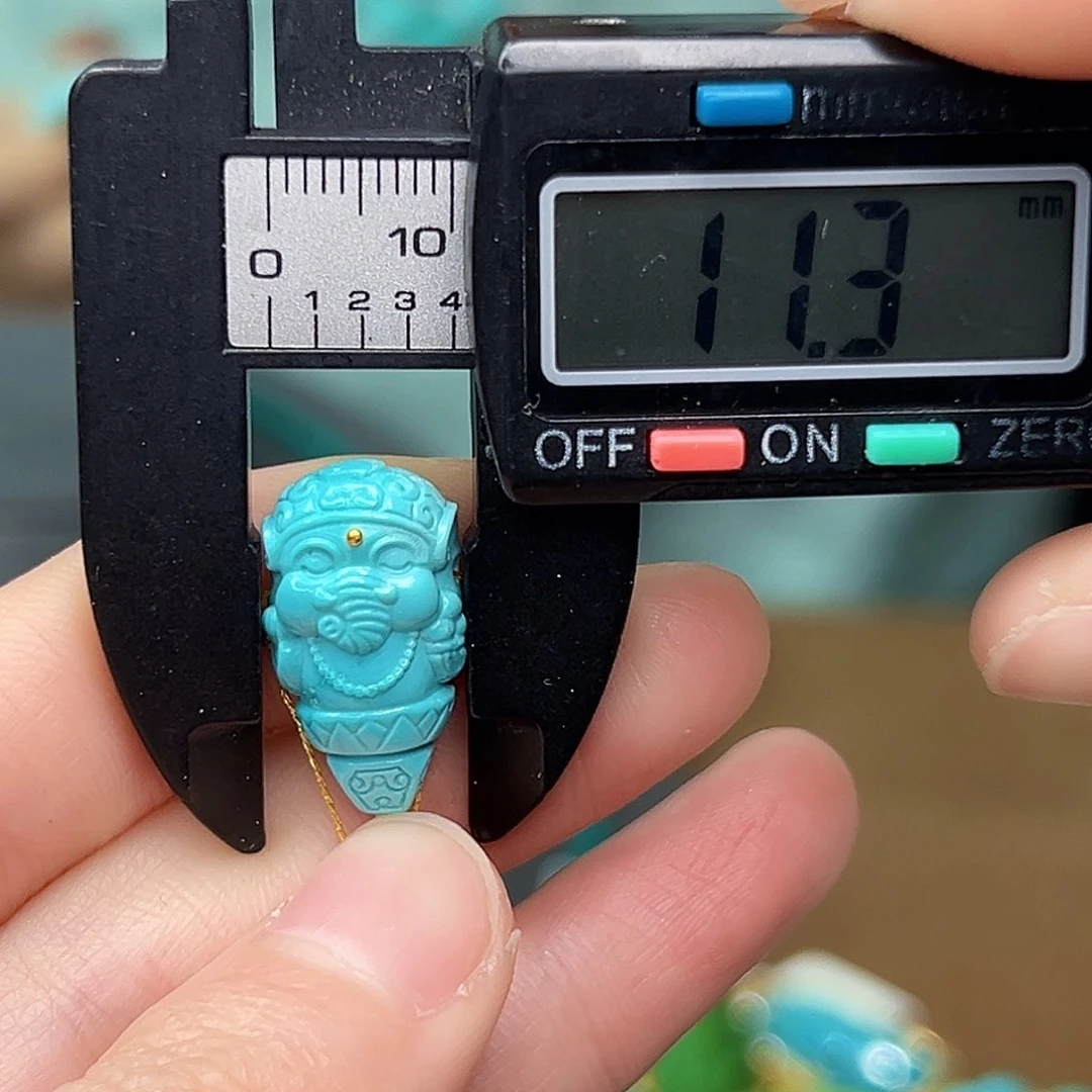 绿松石珠宝奇石18K金镶嵌