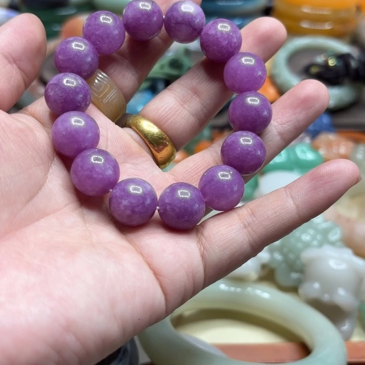 石英岩玉合金颈饰