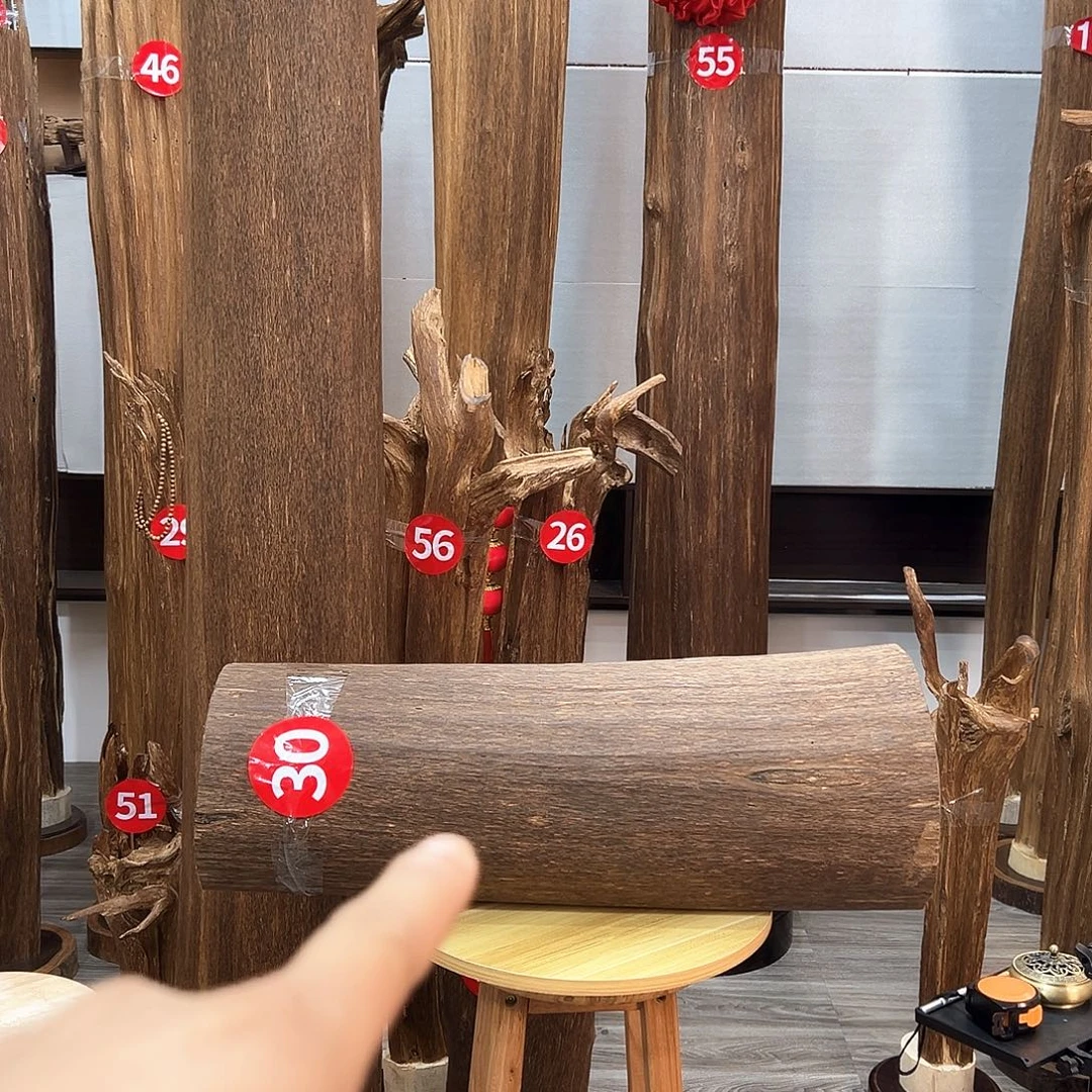 非***属沉香沉香碎屑沉香