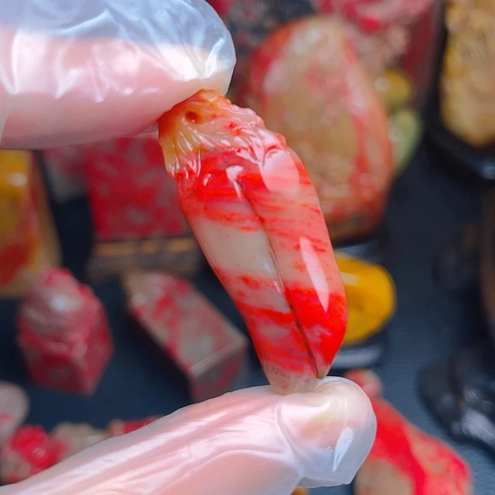 昌化石红*巴林鸡血石精品挂件