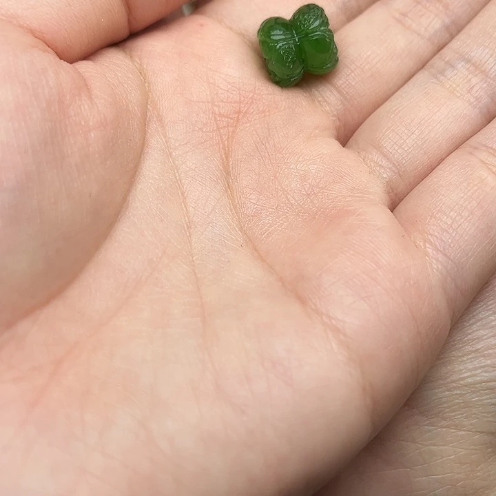 和田玉未镶嵌颈饰06