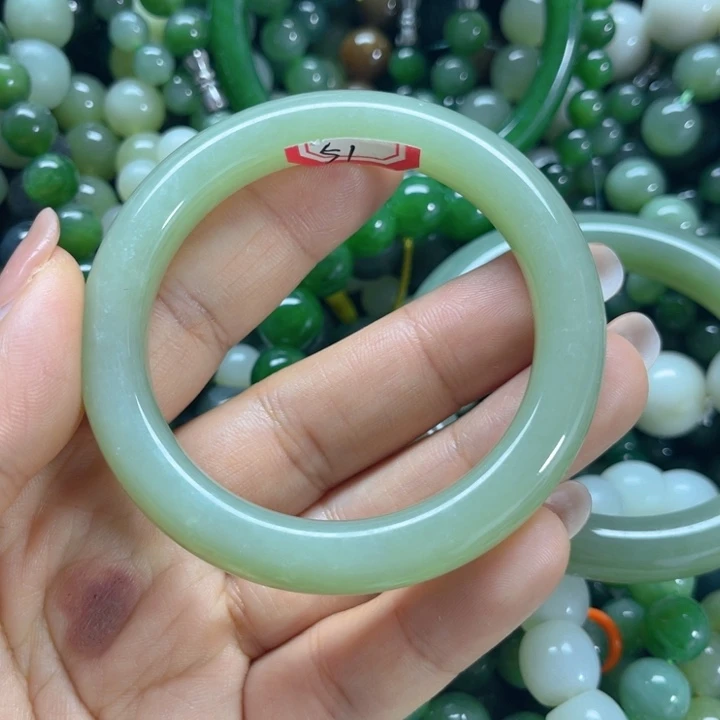 手链未镶嵌和田玉