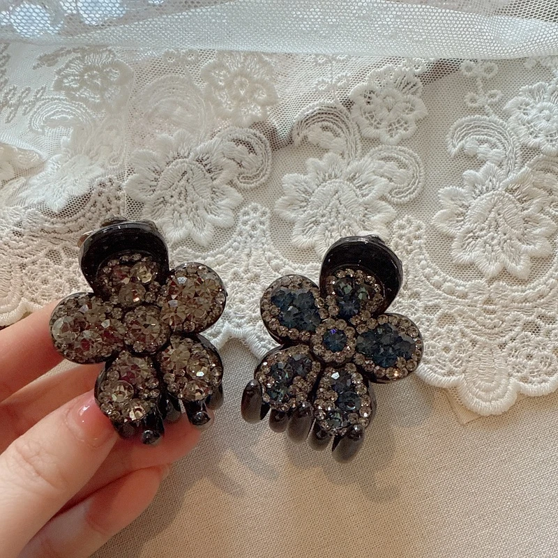 jioli/椒莉韩国时尚水钻花朵顶夹气质后脑勺半扎马尾抓少女丸子夹