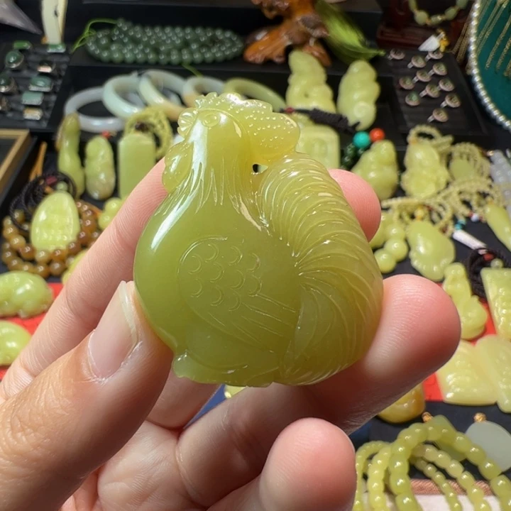 和田玉（黄玉）颈饰未镶嵌