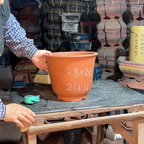 紫砂花盆今钟一个