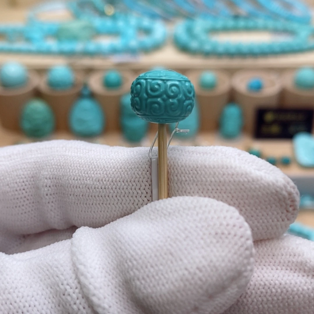 未镶嵌绿松石珠宝奇石