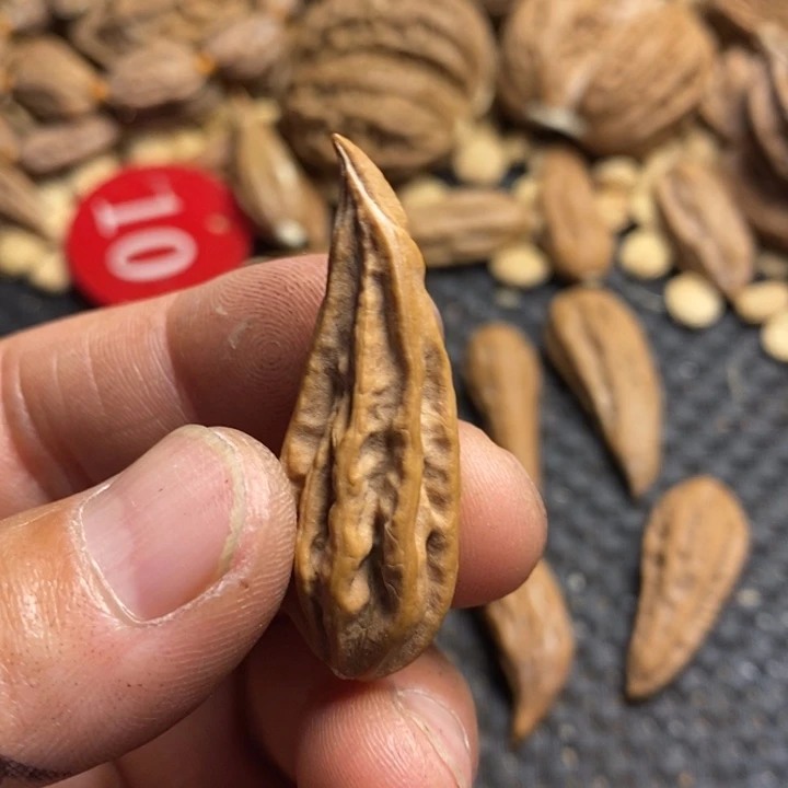 ****️吊坠文玩核桃娜姐346