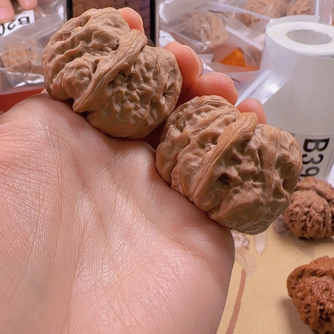 文玩核桃吊坠蛤蟆349