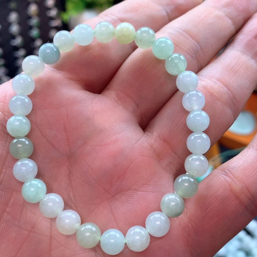 颈饰未镶嵌翡翠和****1111