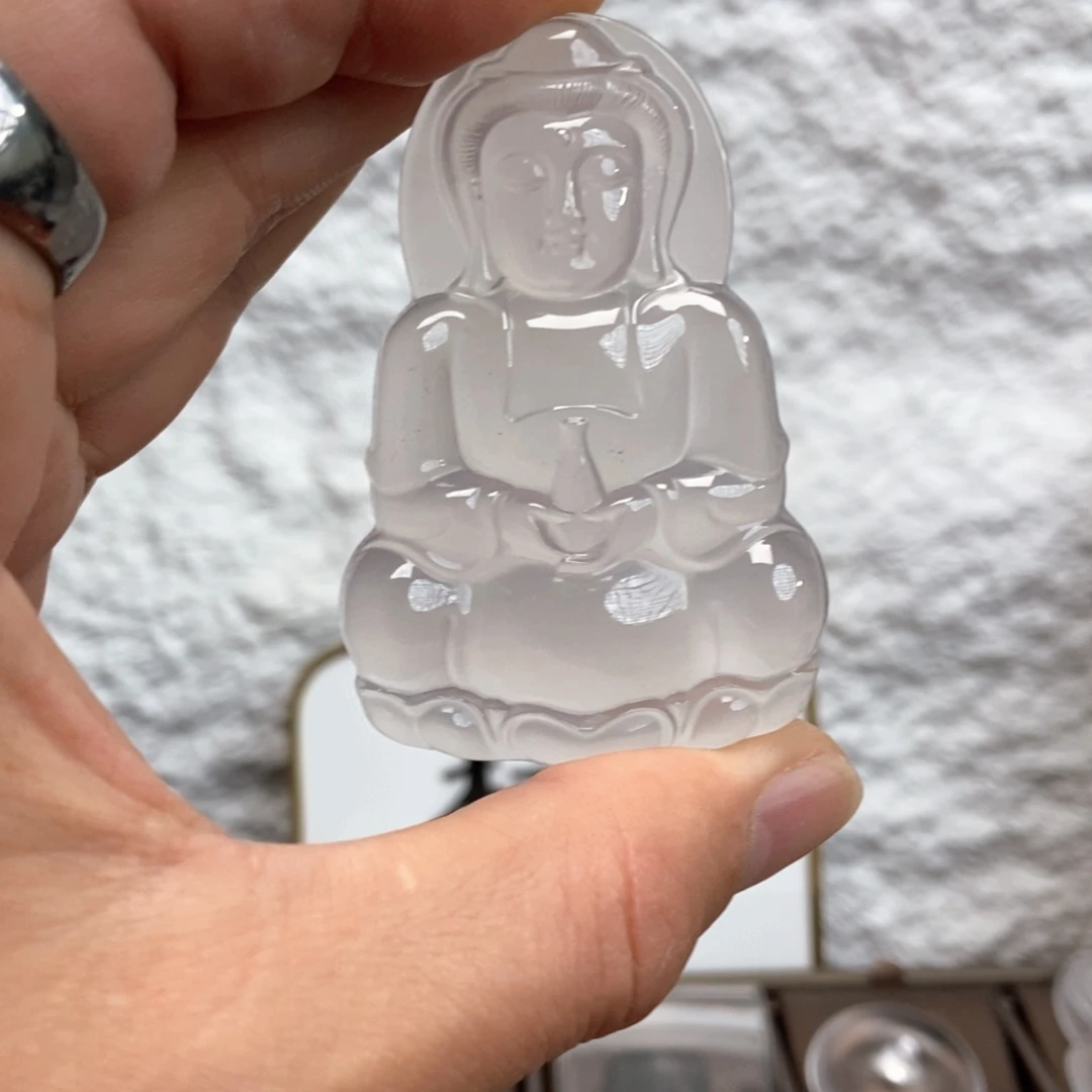 石英质玉未镶嵌颈饰