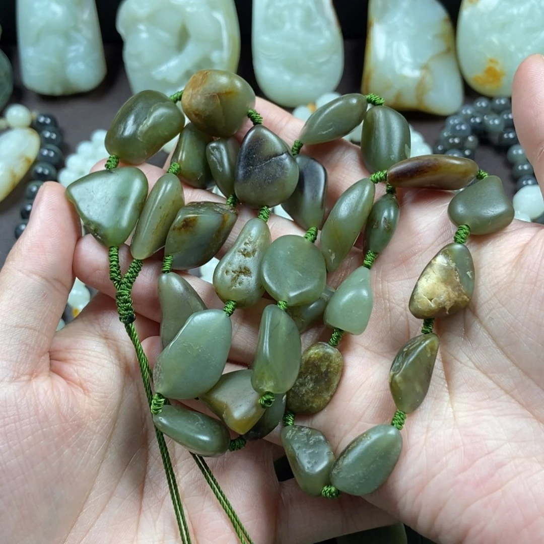 和田玉把件未镶嵌祁**圣