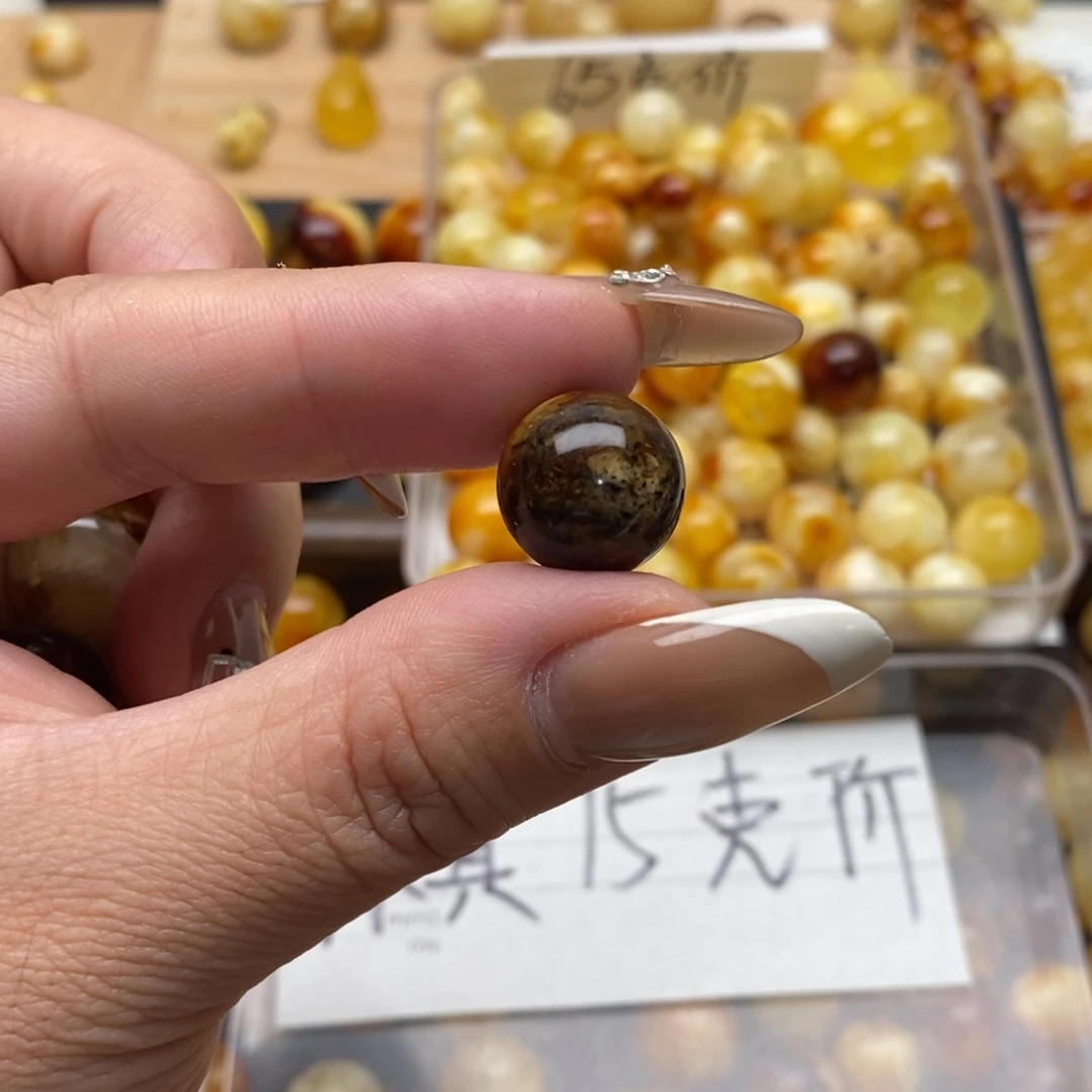 快***多琥珀未镶嵌珠宝奇石蜜蜡