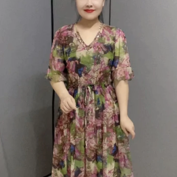 时尚洋气重工腰绳碎花中长2573款妈妈装连衣裙宽松显瘦减龄